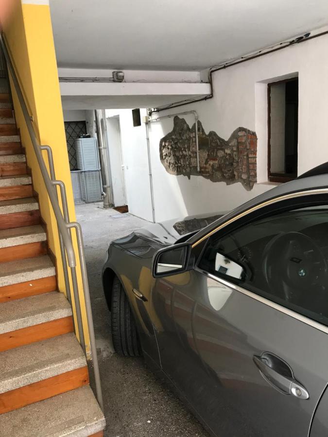 Che Piacere! Udine In Centro Col Posto Auto Apartment Exterior photo